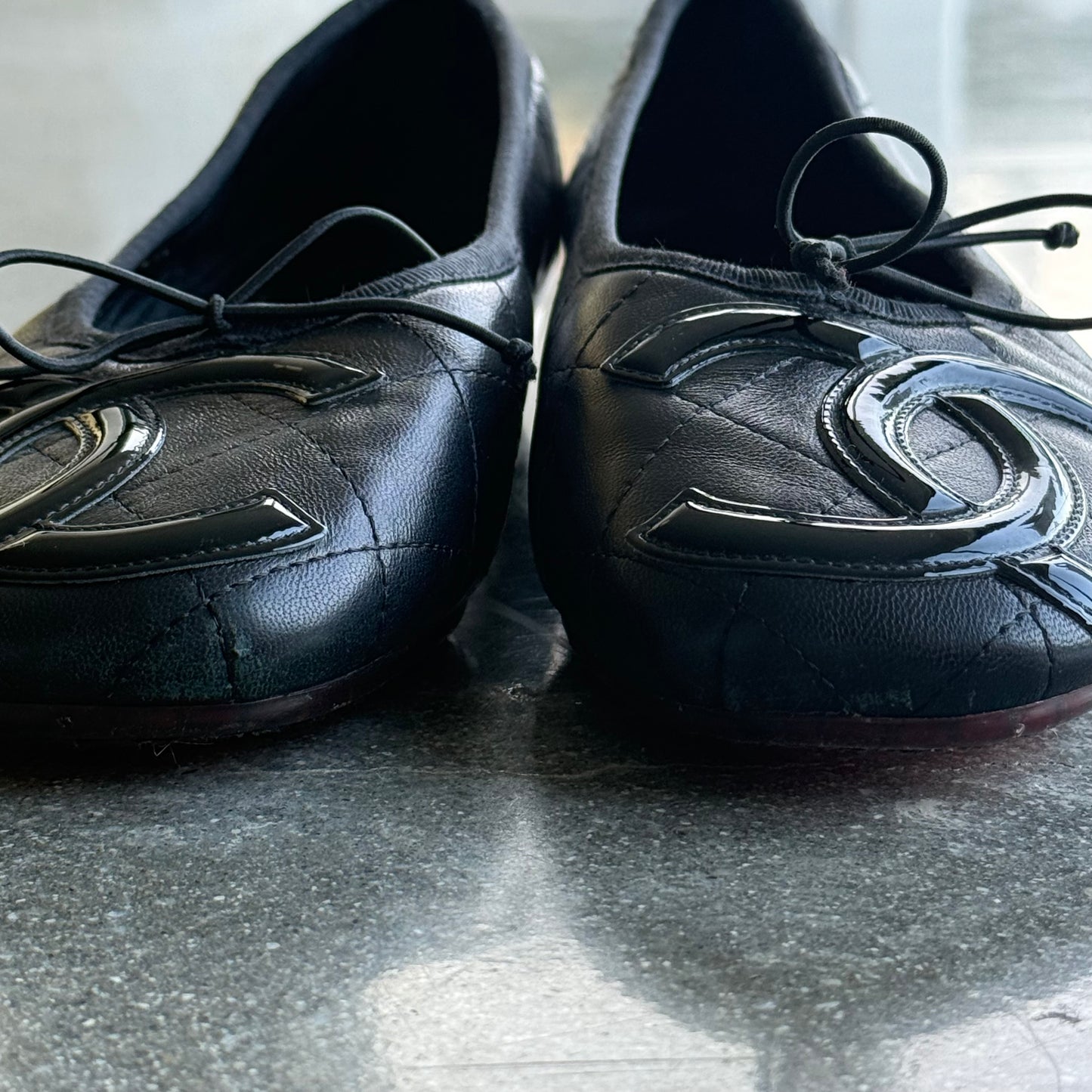 00s Chanel Cambon Lambskin Black Quilted Ballet Flats - US 7