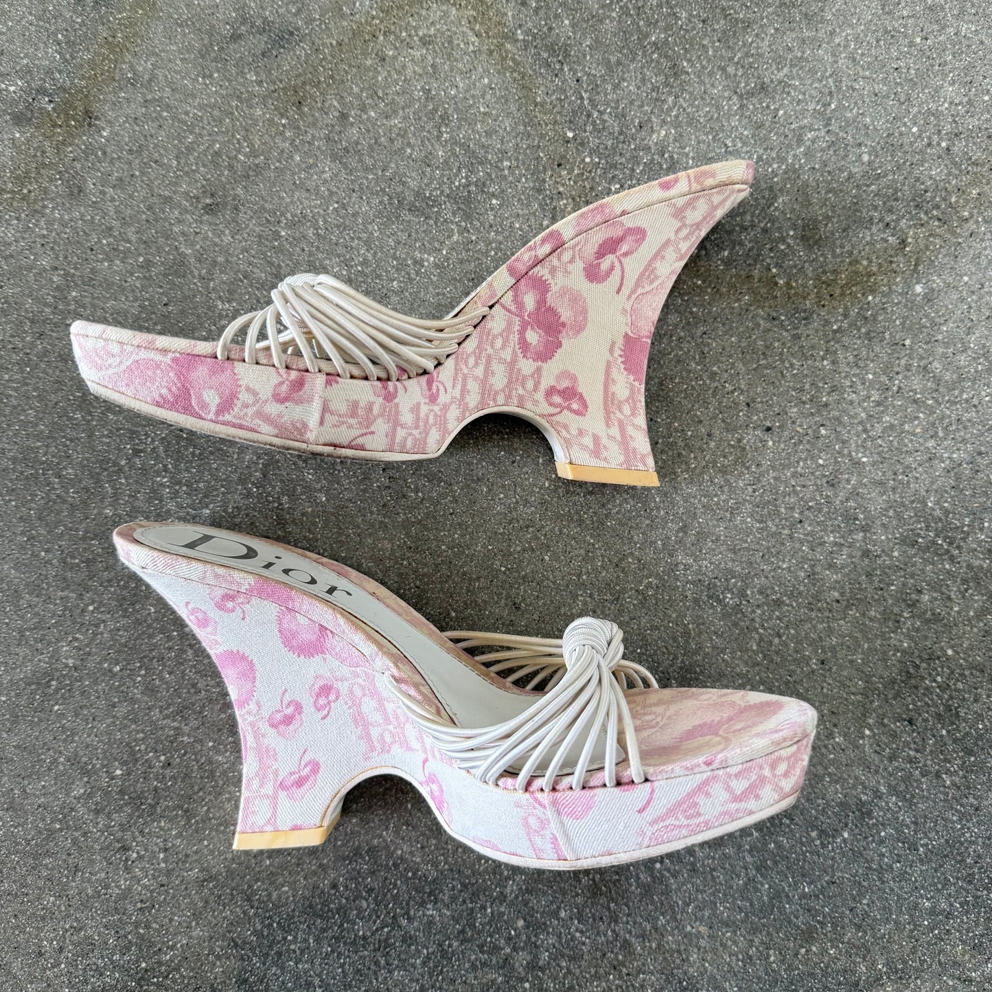 SS04 Galliano Dior Girly Knotted Wedges - US 6.5