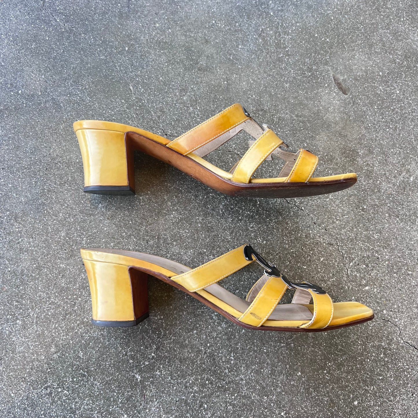 Spring 1995 Yellow Patent Chanel Sandals 37