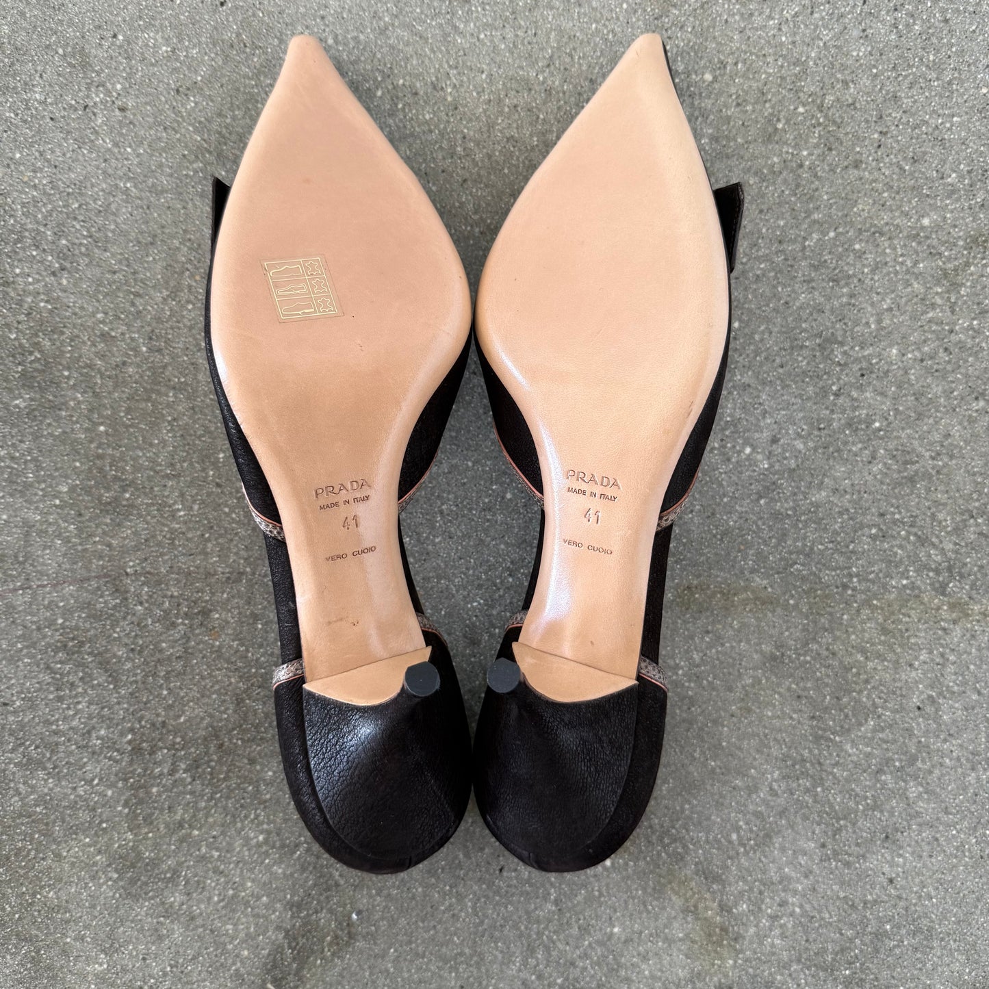 2003 Prada Chocolate Brown Leather Buckle Heels - US 12