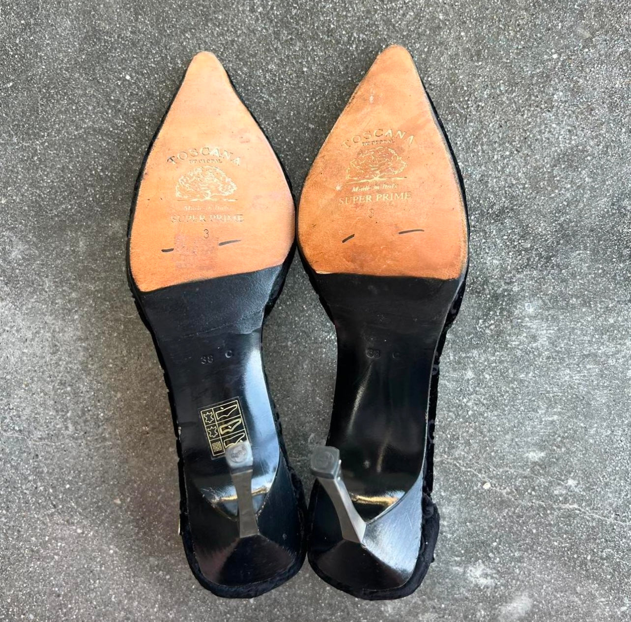 Fall 1997 Gucci Tom Ford Silk Velvet Heels - US 8