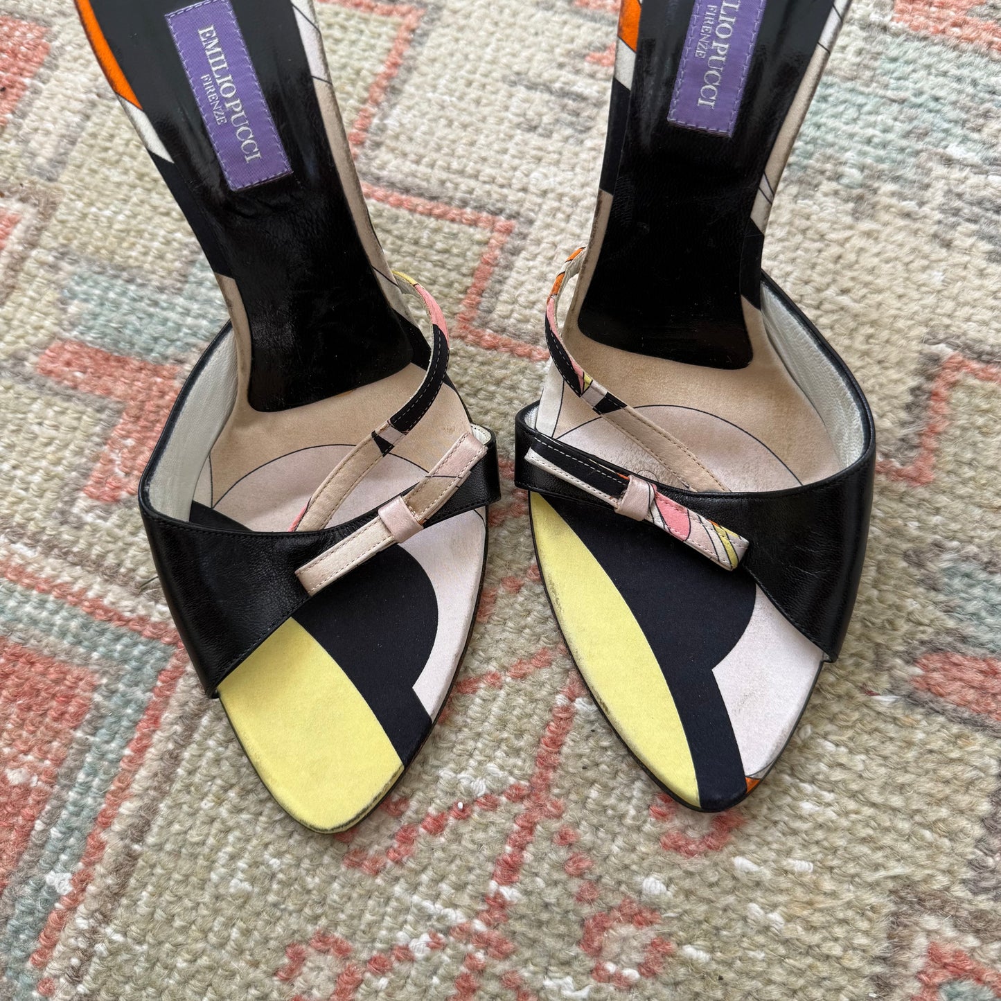 00s Pucci Rhinestone Bow Sandals - US 7.5