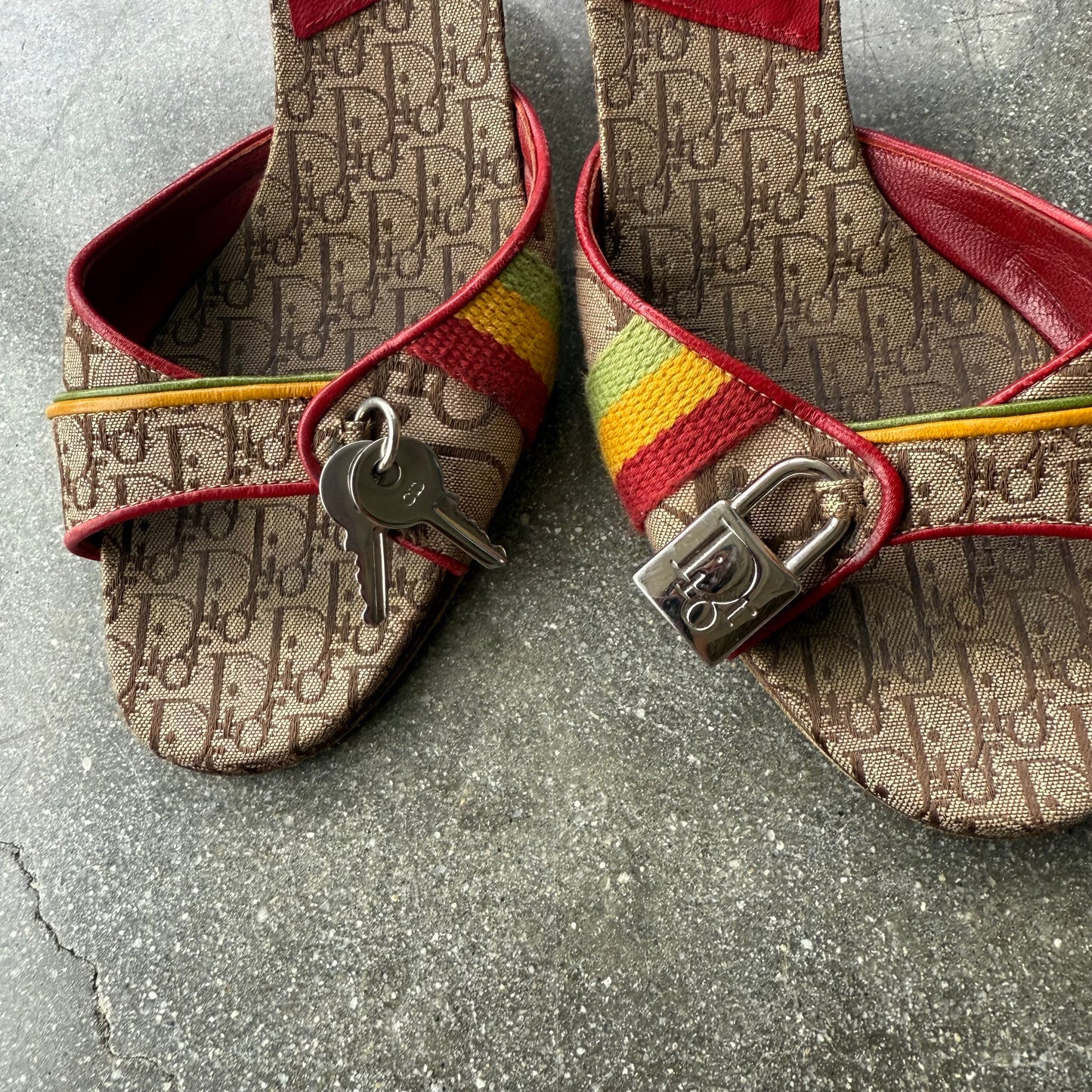 FW04 John Galliano Christian Dior Rasta Mules - US 6