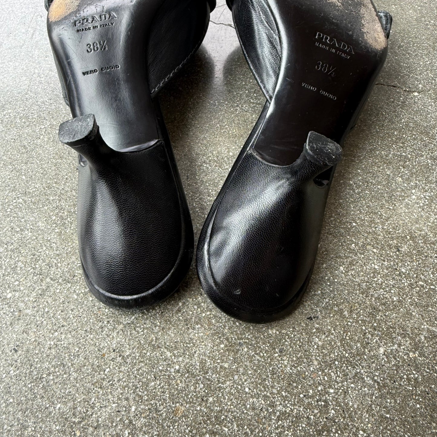 Spring 2002 Prada Black Leather Buckle Mules - US 8