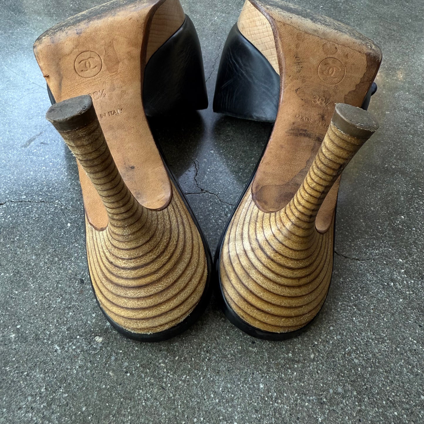 90s Chanel Patent Leather Buckle Platforms - US 5.5-6