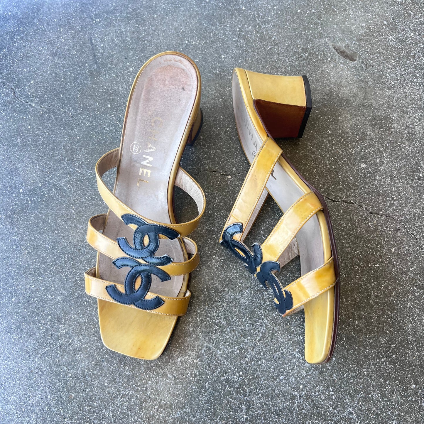 Spring 1995 Yellow Patent Chanel Sandals 37
