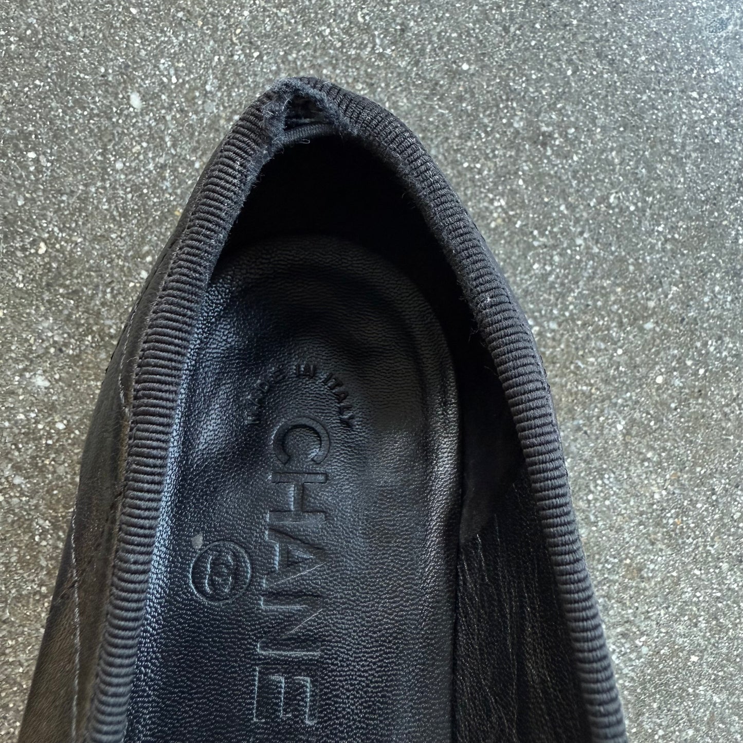 00s Chanel Cambon Lambskin Black Quilted Ballet Flats - US 7