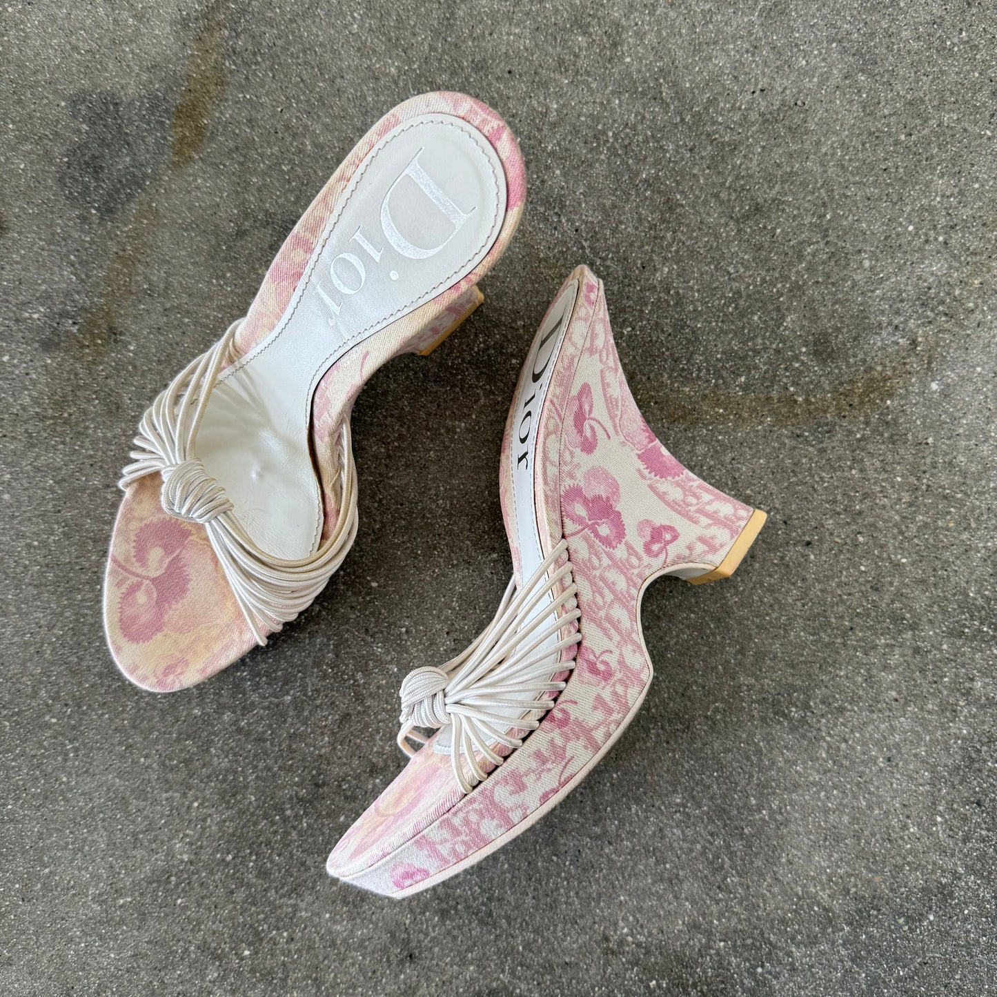 SS04 Galliano Dior Girly Knotted Wedges - US 6.5