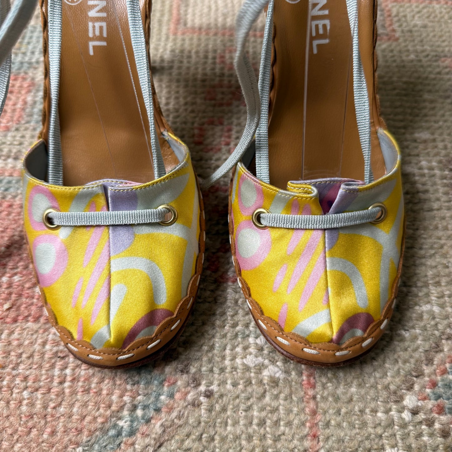 S/S2003 Chanel Silk Wrap Ballet Heels - US 7