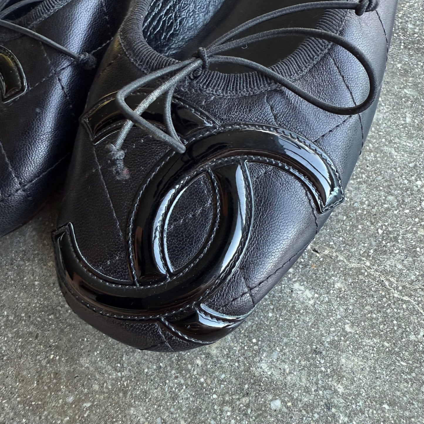 00s Chanel Cambon Lambskin Black Quilted Ballet Flats - US 7