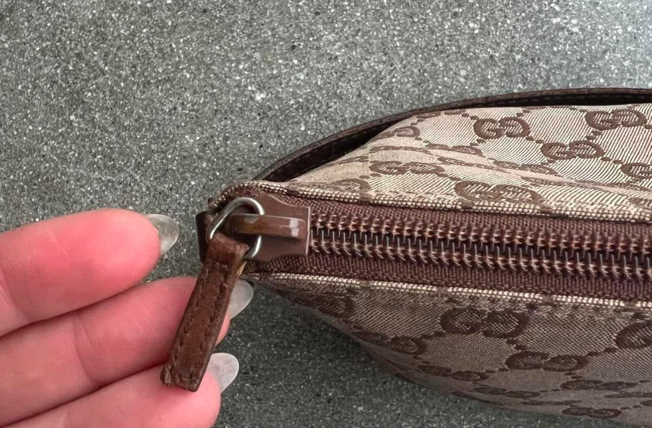 2000s Gucci Monogram Pochette