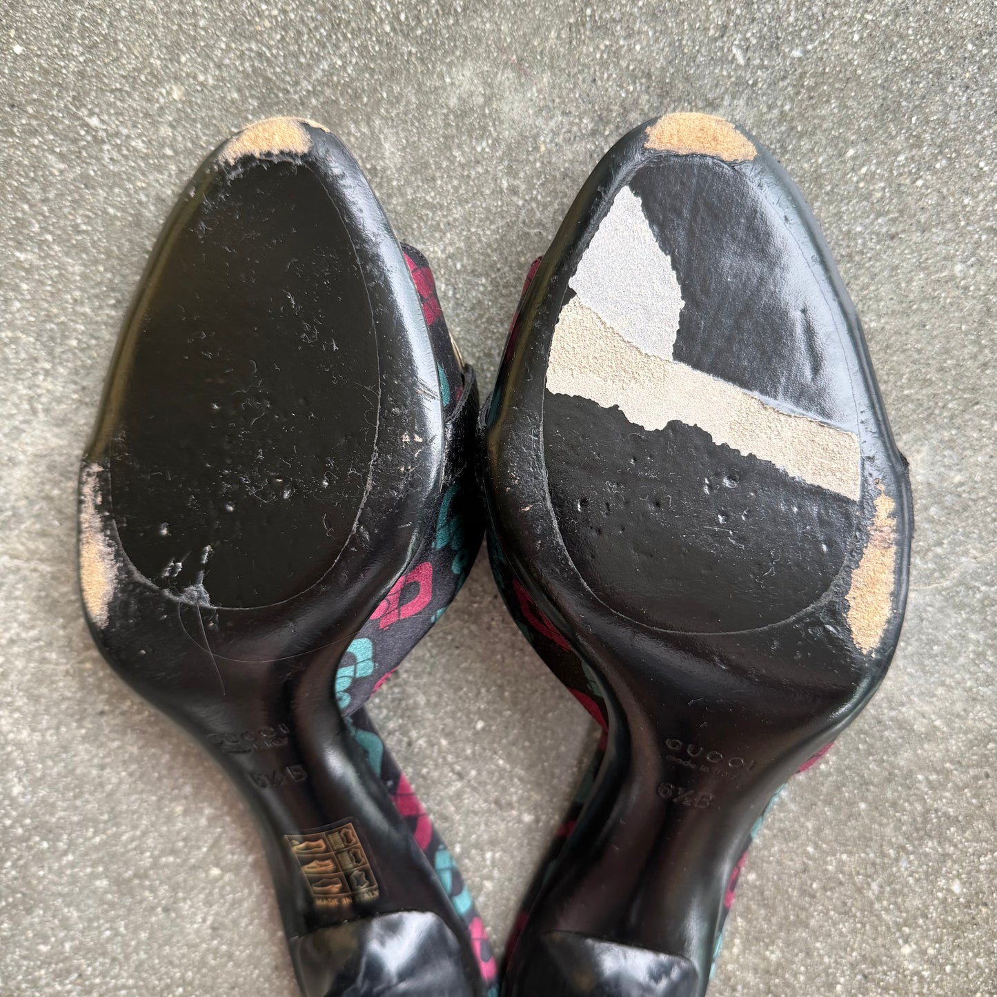 Early 2000s Gucci Satin Horsebit Mule - US 7