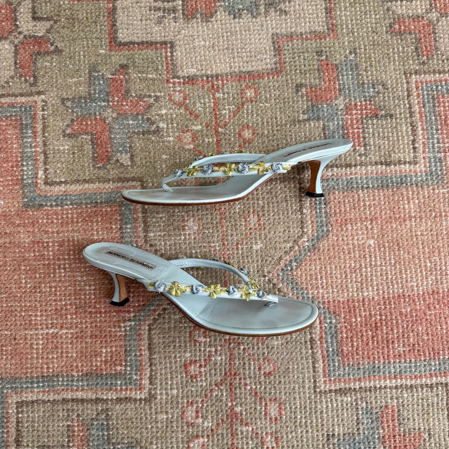 Y2K Baby Blue Manolo Blahnik Floral Thong Sandals - US 7.5