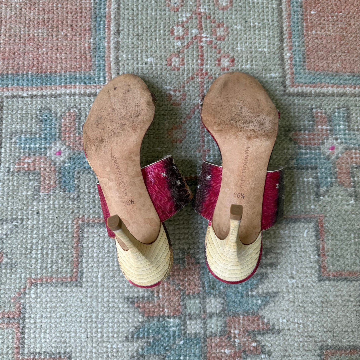 00s Manolo Blahnik Lizard Bow Sandals - US 6-6.5