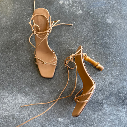 SS02 Gucci by Tom Ford Leather Bamboo Wrap Sandals - US 7.5