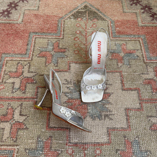 F/W1999 miu miu Silver Floral Slingbacks - US 7