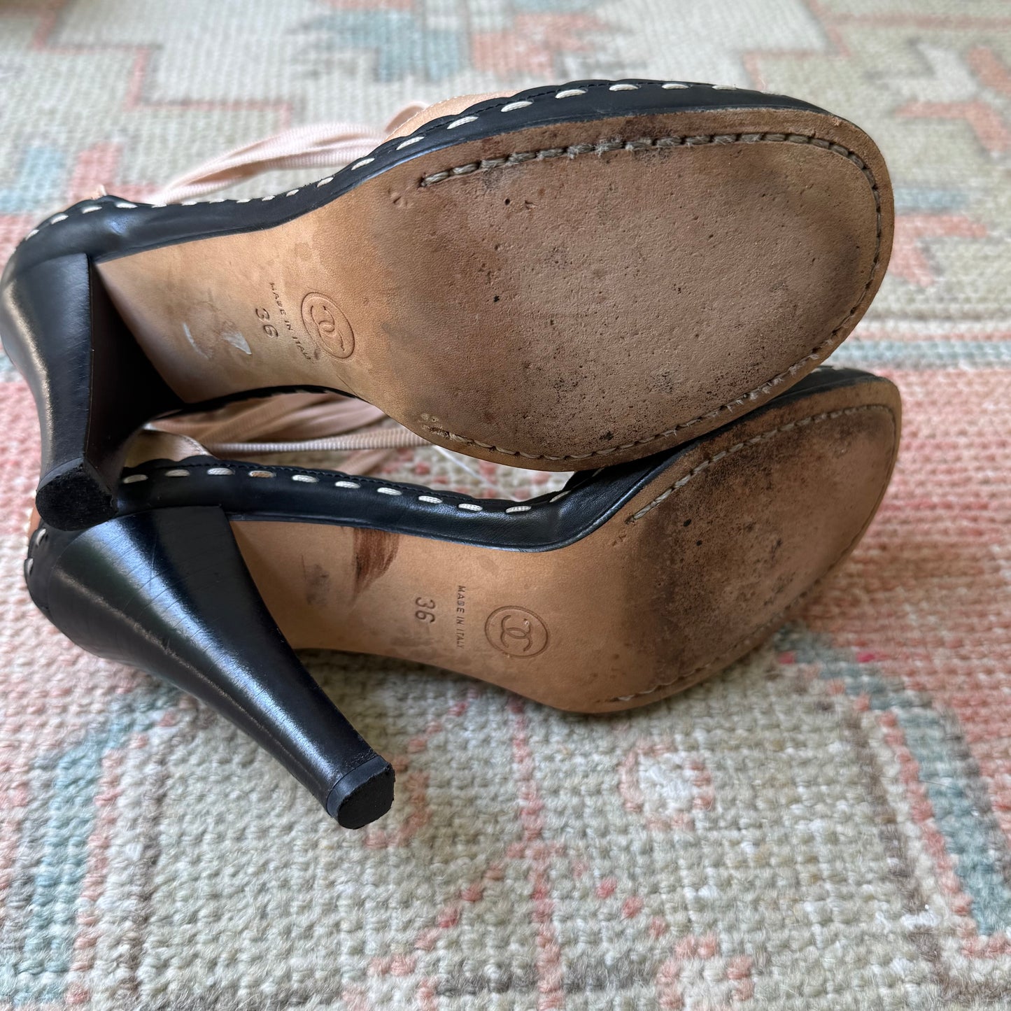 S/S2003 Chanel Pink Silk Satin Wrap Ballet Pumps - US 5.5-6