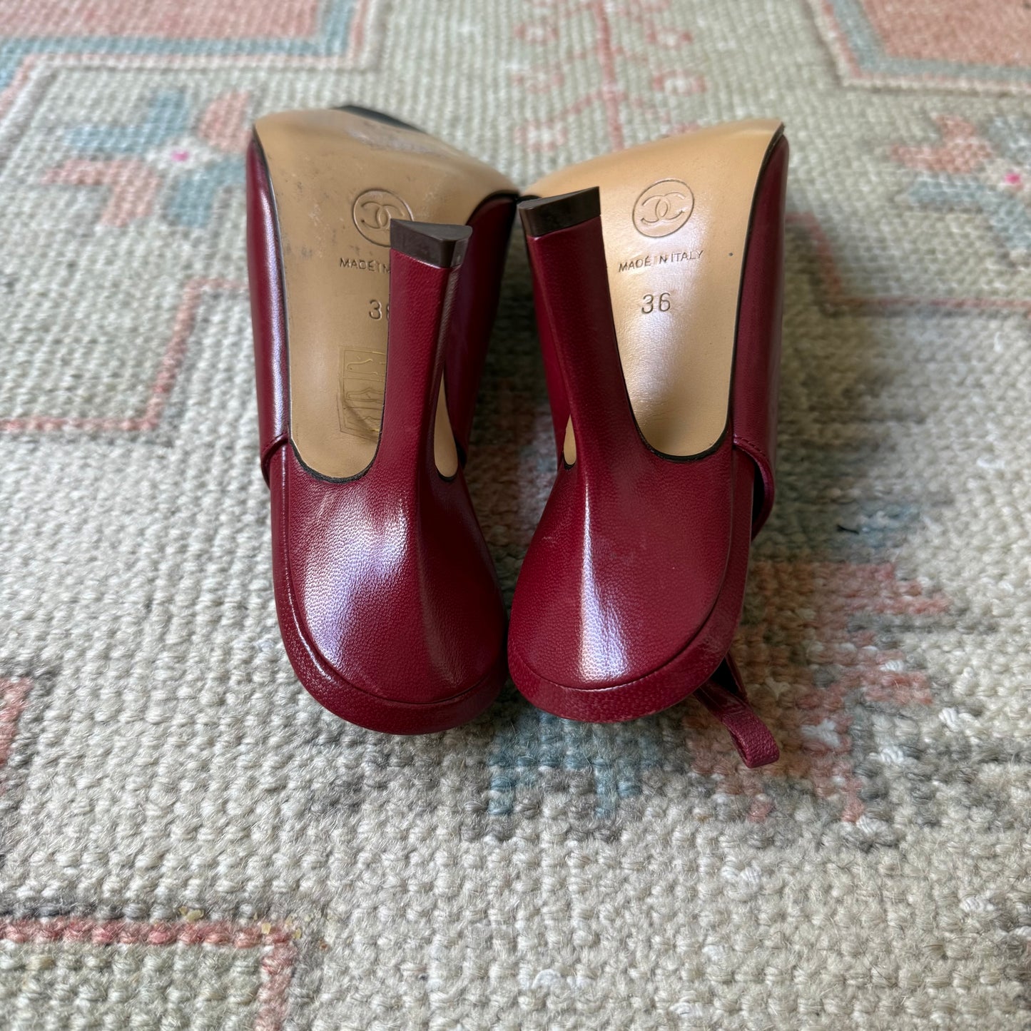 F/W2001 Chanel Camellia Slingback Pumps - US 6