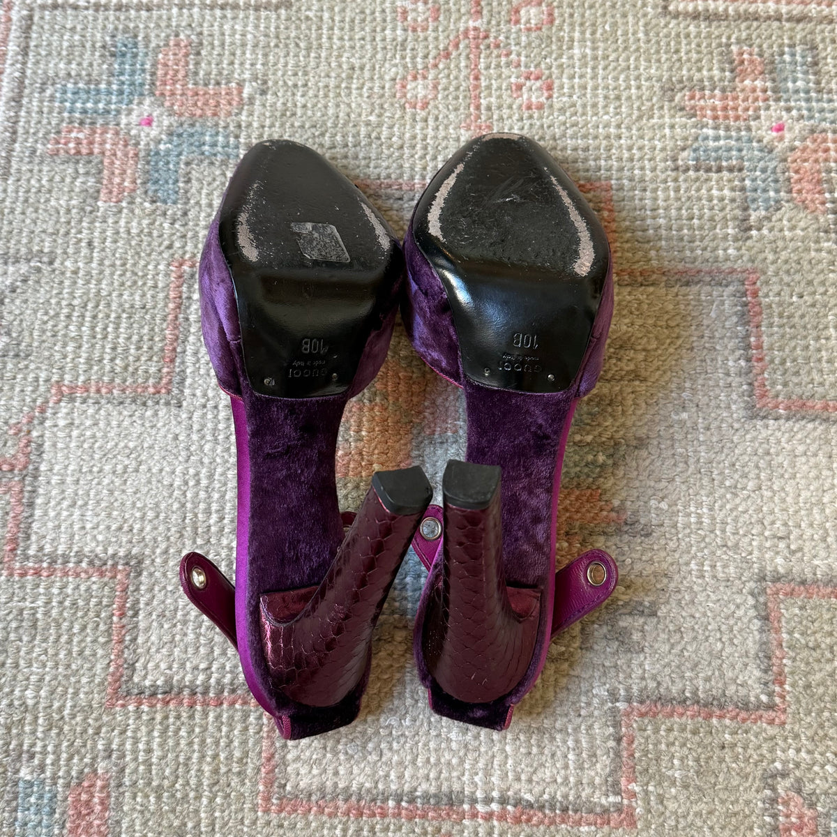 F/W2004 Tom Ford Gucci Purple Mink Pumps - US 9-9.5