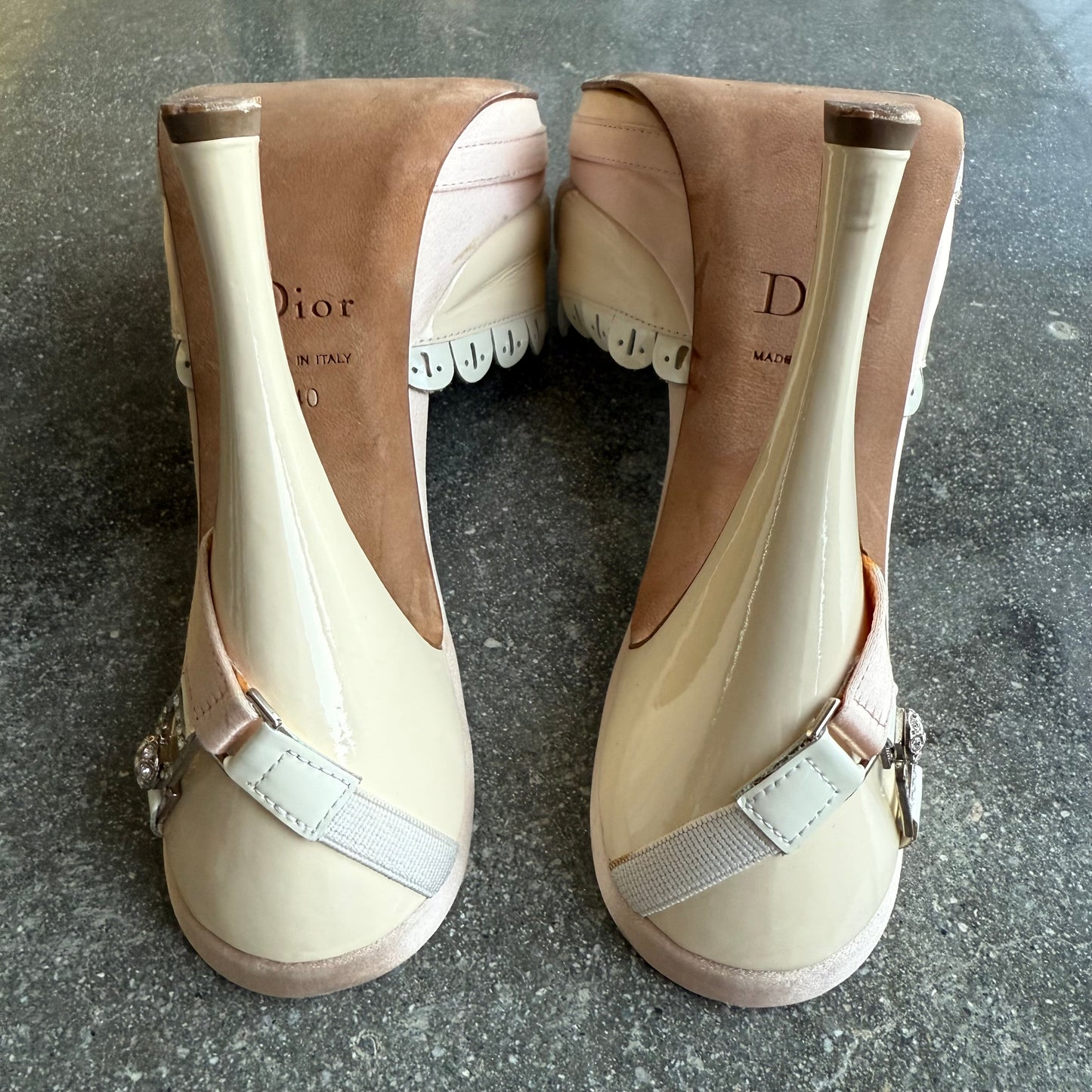 S/S2004 Galliano Dior Patent Leather Scallop Mules - US 9.5