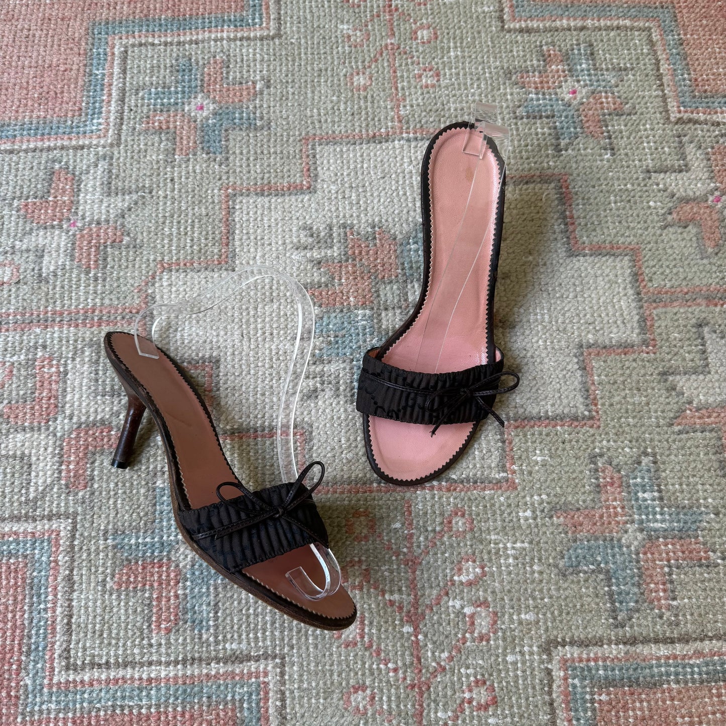 2001 Tom Ford Gucci Monogram Bow Mules - US 8