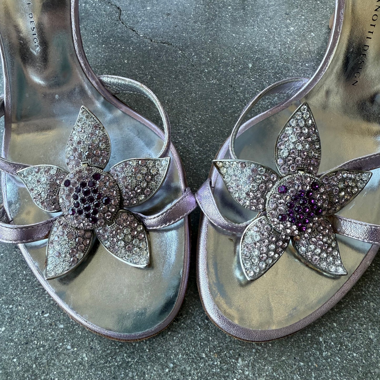 00s Giuseppe Zanotti Rhinestone Floral Mules - US 7.5