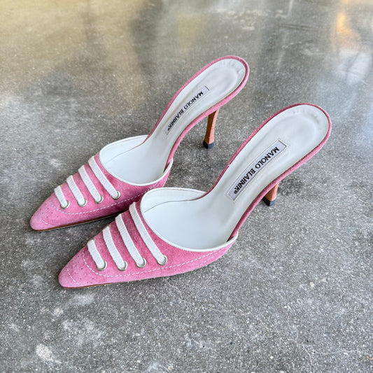 S/S2003 Pink Suede Manolo Blahnik Lace Up Mules - US 7.5