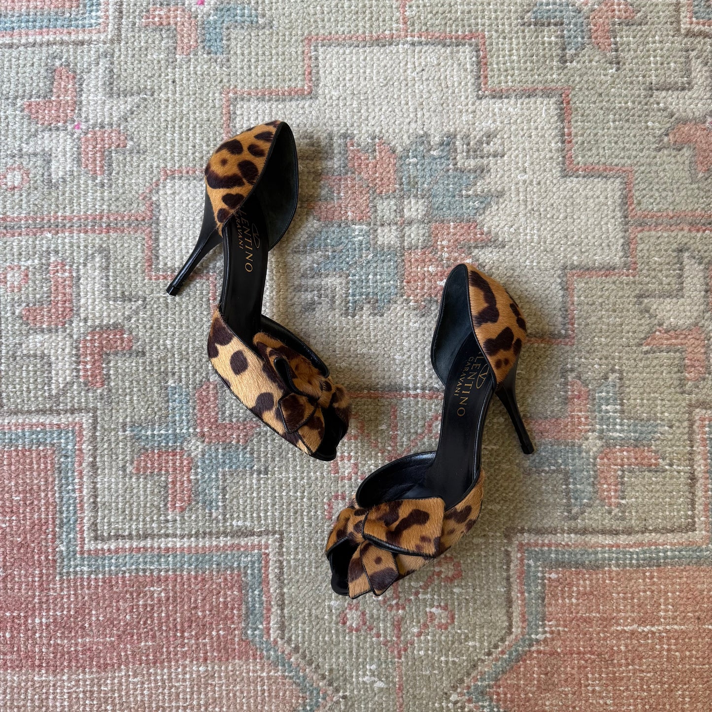Y2K Valentino Cheetah Bow D’Orsay Heels - US 7.5