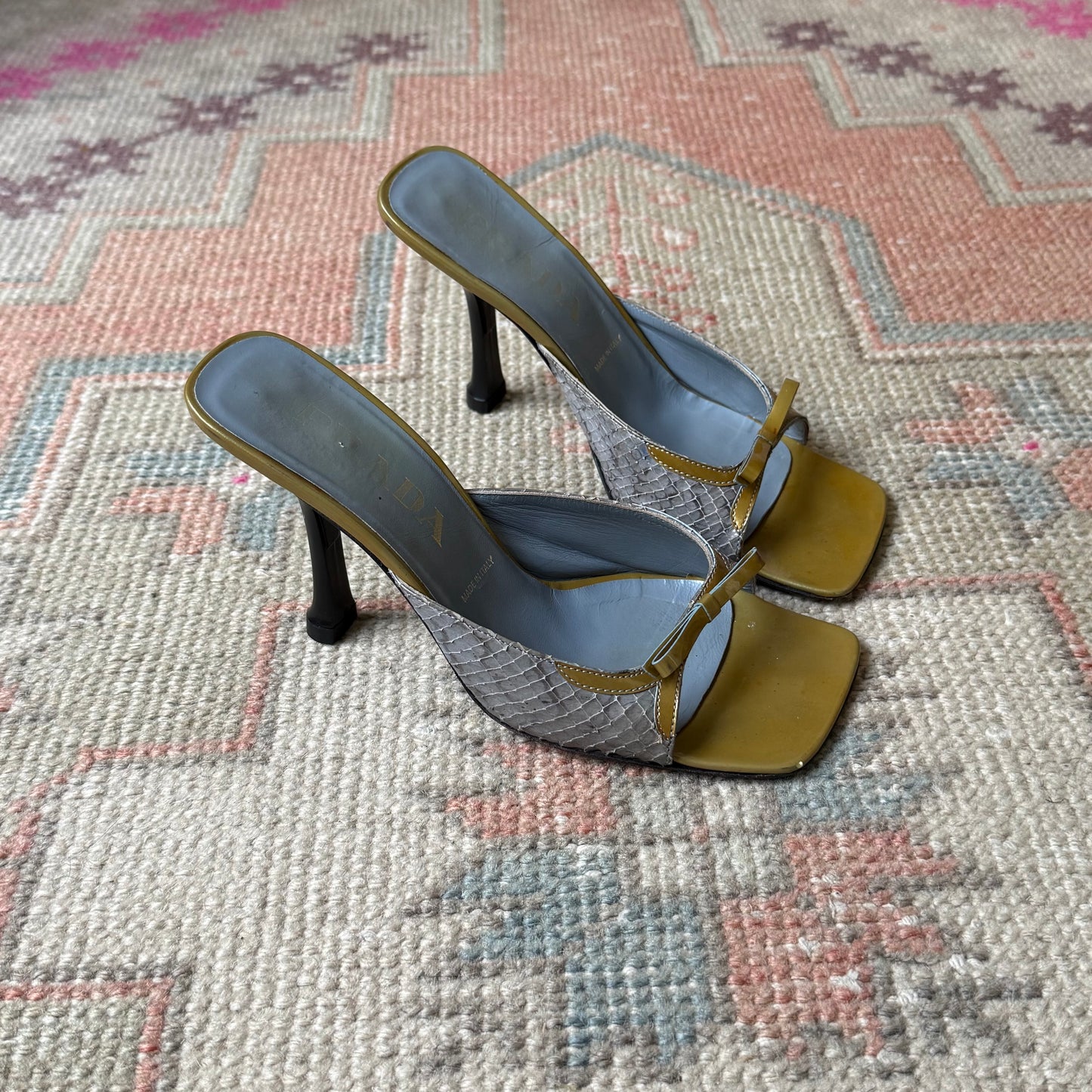 S/S2000 Prada Bow Mules - US 6.5