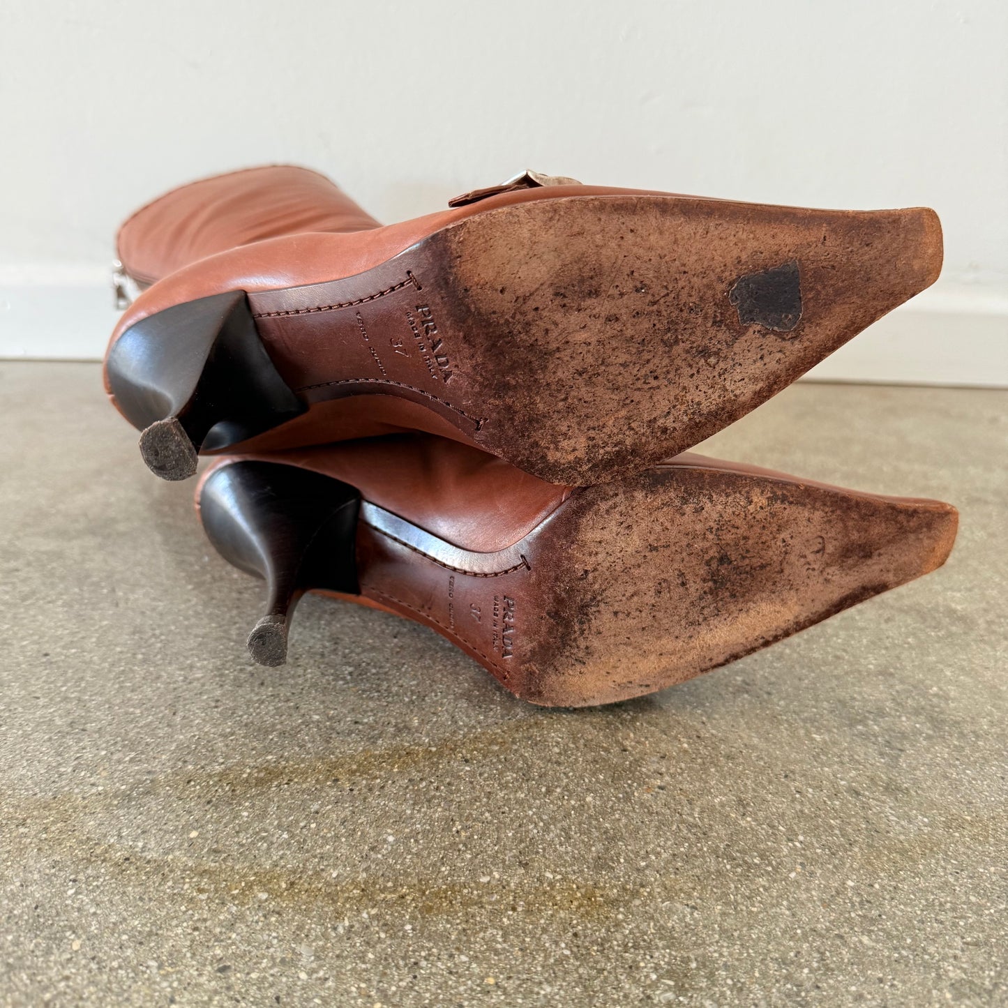 F/W2004 Prada Cognac Buckle Boots - US 6.5-7