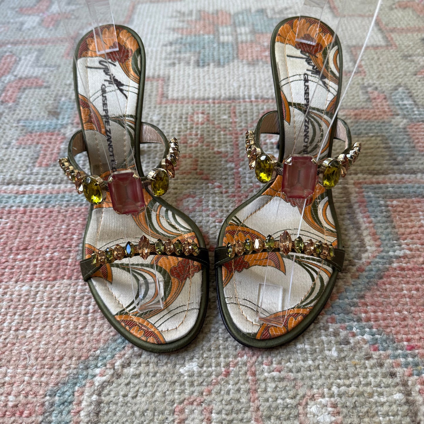 00s Giuseppe Zanotti Green Jeweled Sandals - US 6.5-7