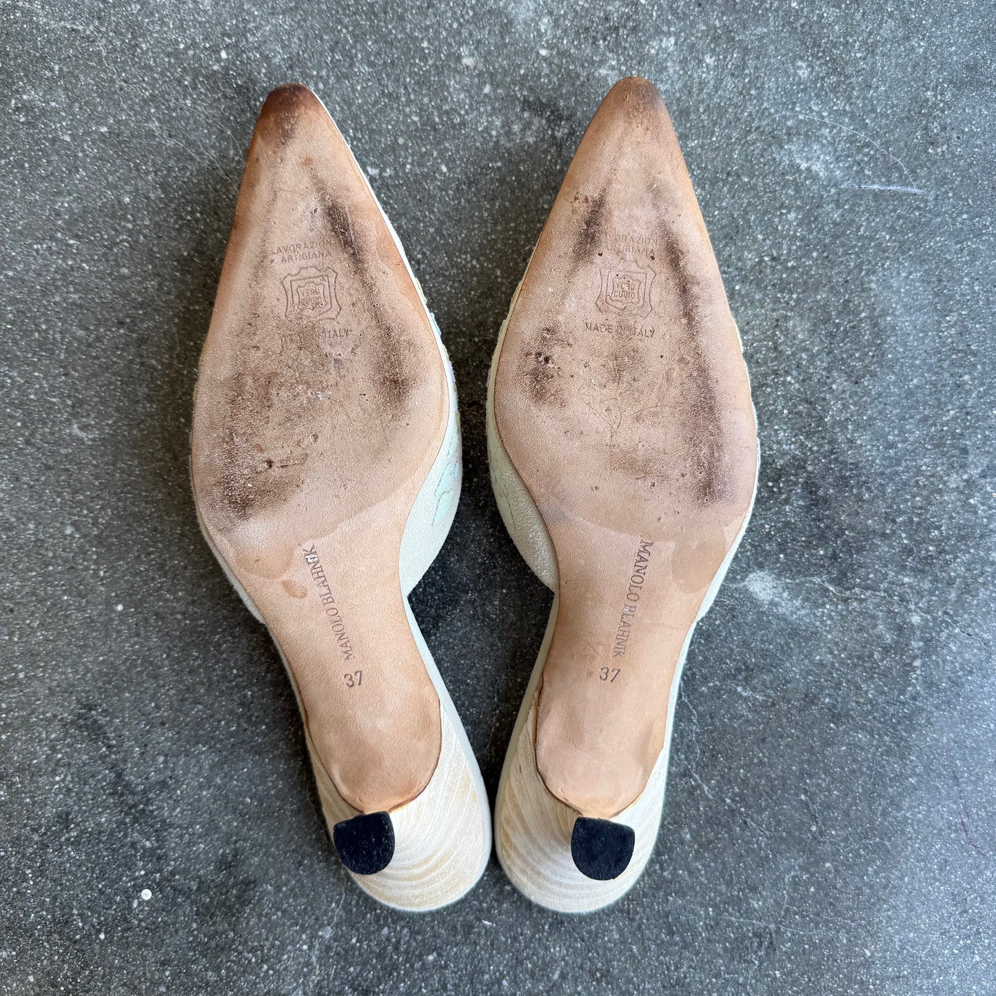 Suede Floral Patchwork Manolo Blahnik Mules - US 6.5