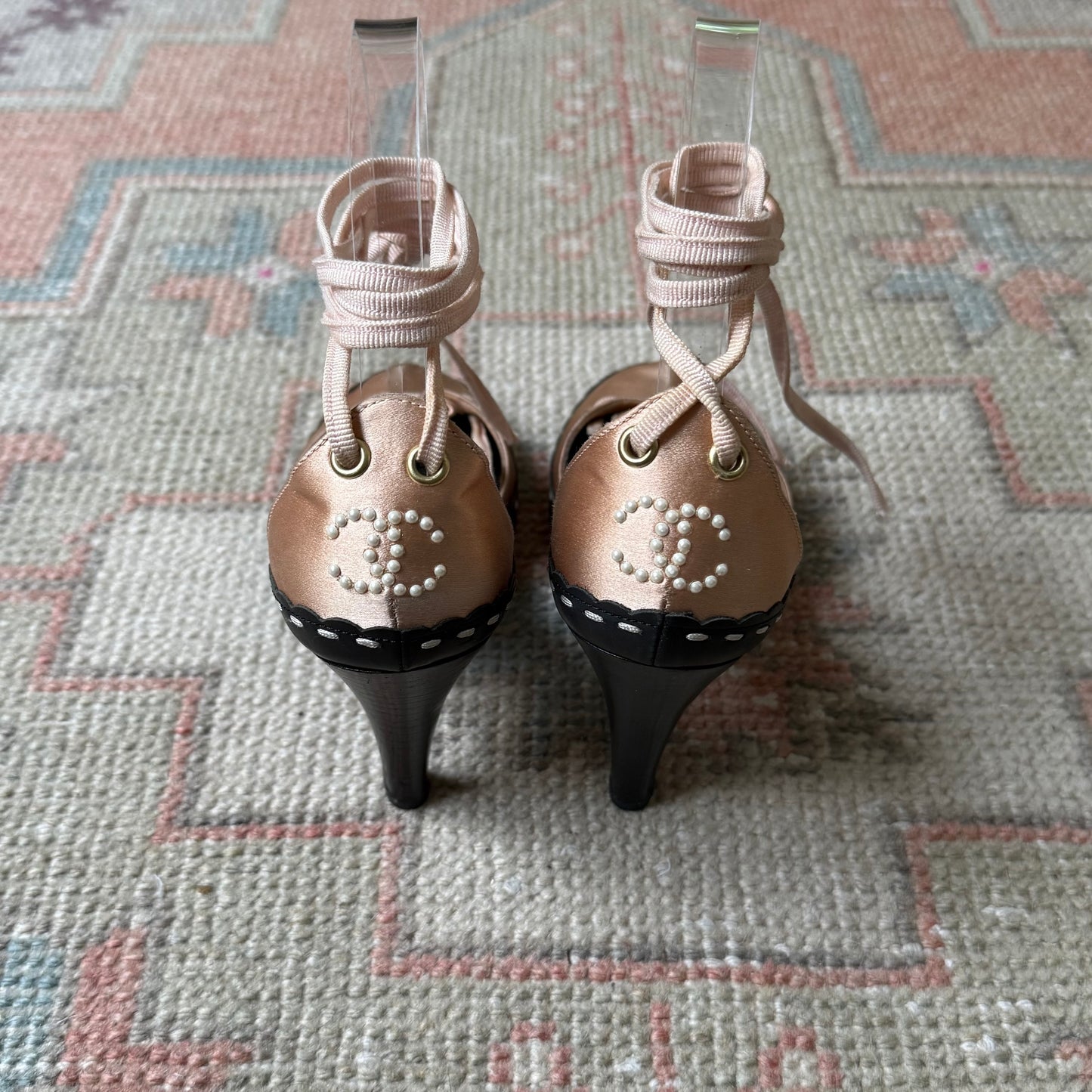 S/S2003 Chanel Pink Silk Wrap Ballet Pumps - US 5.5-6