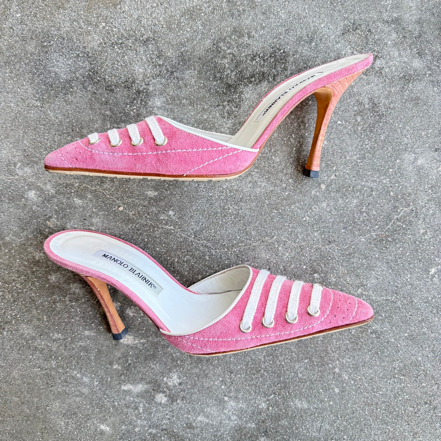 S/S2003 Pink Suede Manolo Blahnik Lace Up Mules - US 7.5