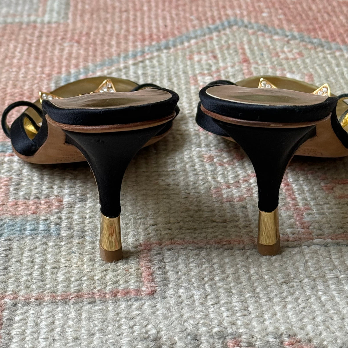 Y2K Giuseppe Zanotti Jeweled Flower Sandals - US 9.5-10
