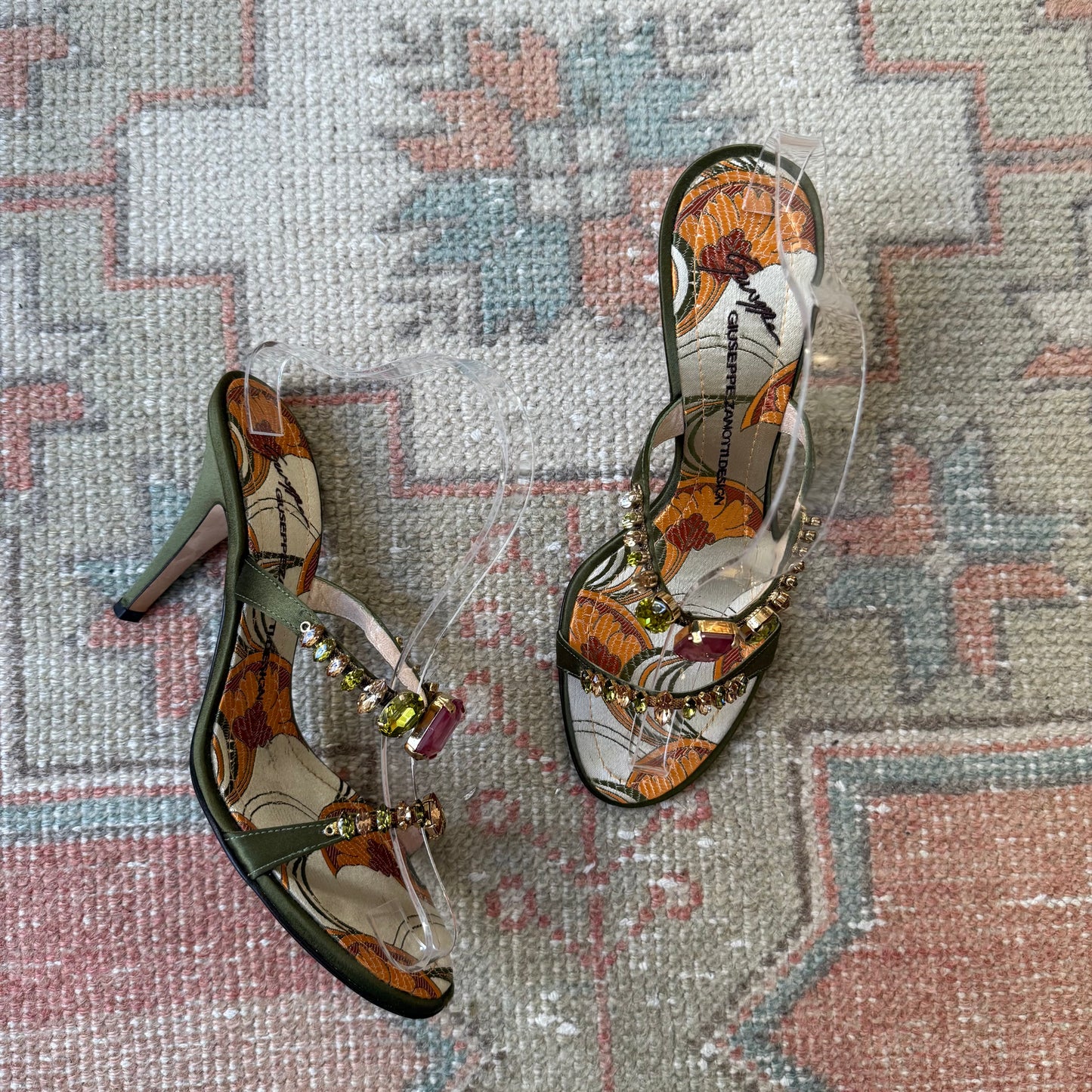 00s Giuseppe Zanotti Green Jeweled Sandals - US 8