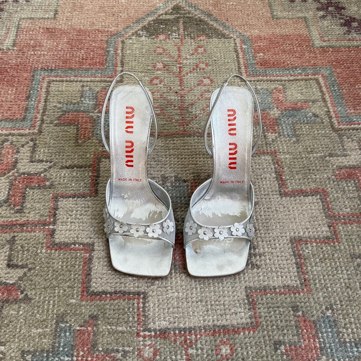 F/W1999 miu miu Silver Floral Slingbacks - US 7