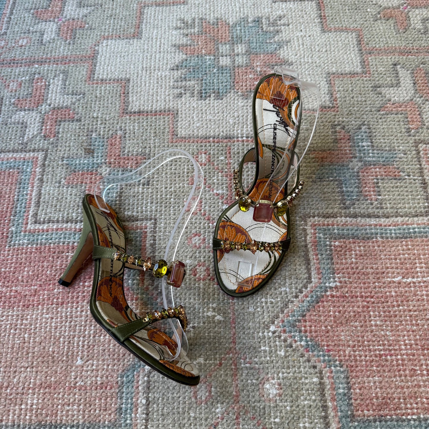 00s Giuseppe Zanotti Green Jeweled Sandals - US 6.5-7
