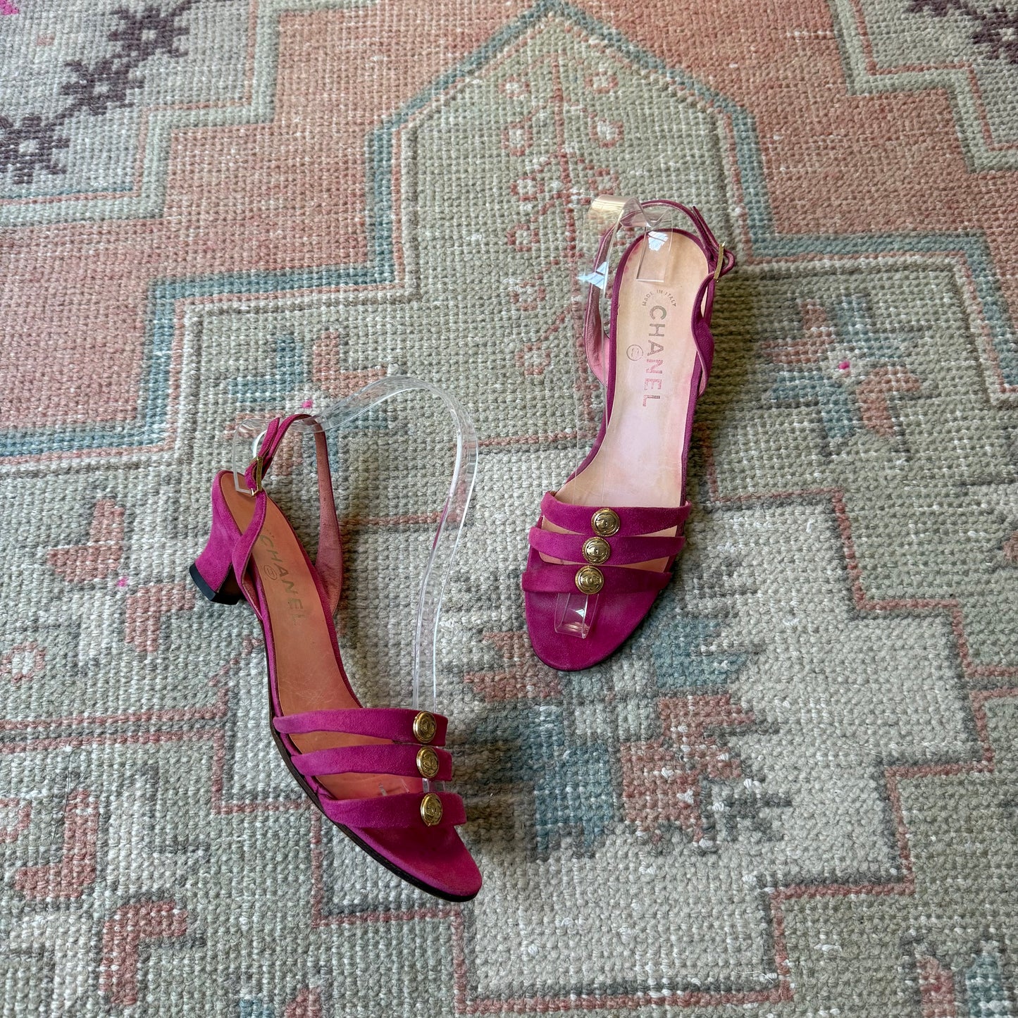 1995 Karl Lagerfeld Chanel Fuchsia Suede Slingback - US 7.5
