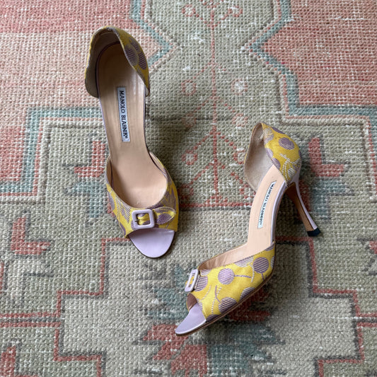 00s Manolo Blahnik Cherry D’Orsay Heels - US 9