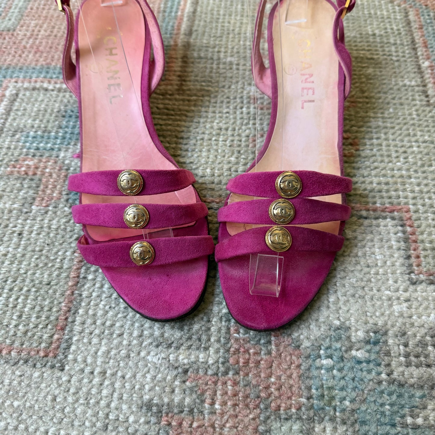 1995 Karl Lagerfeld Chanel Fuchsia Suede Slingback - US 7.5