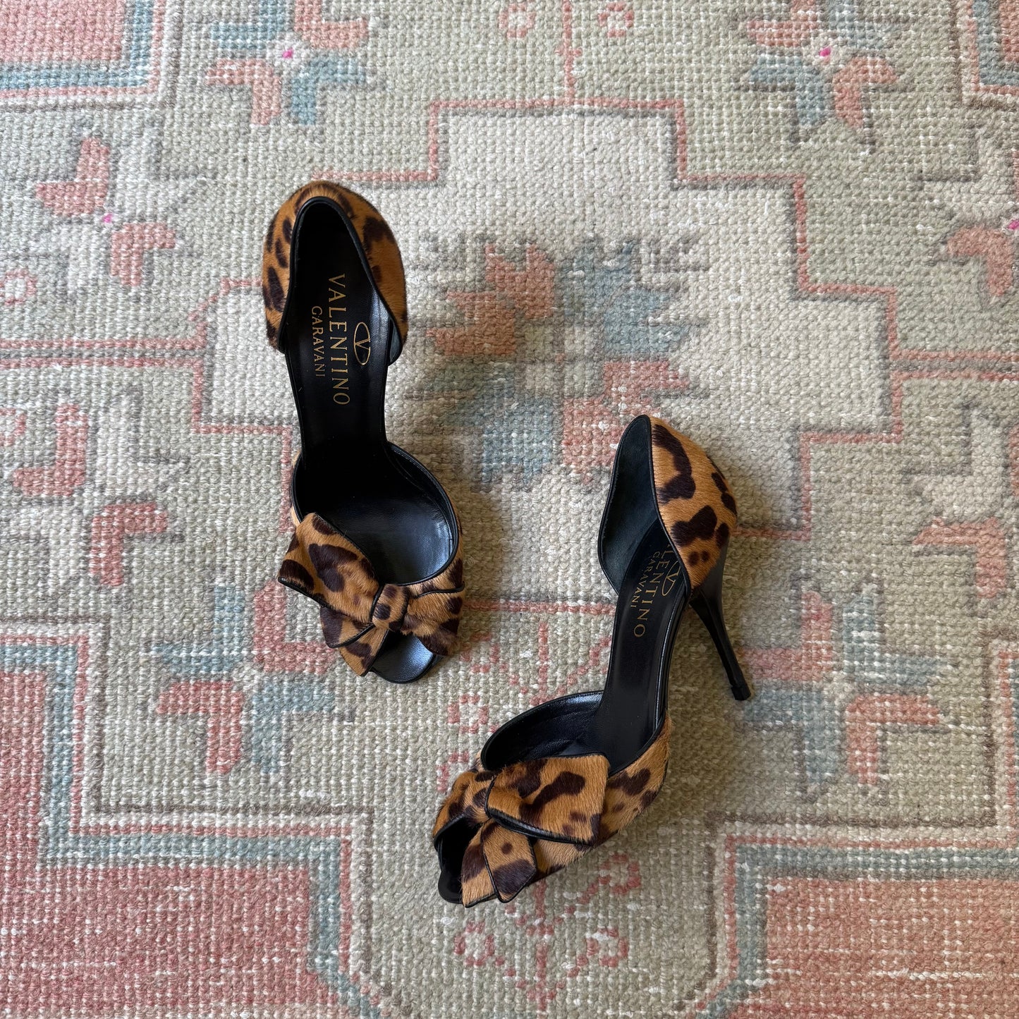 Y2K Valentino Cheetah Bow D’Orsay Heels - US 7.5