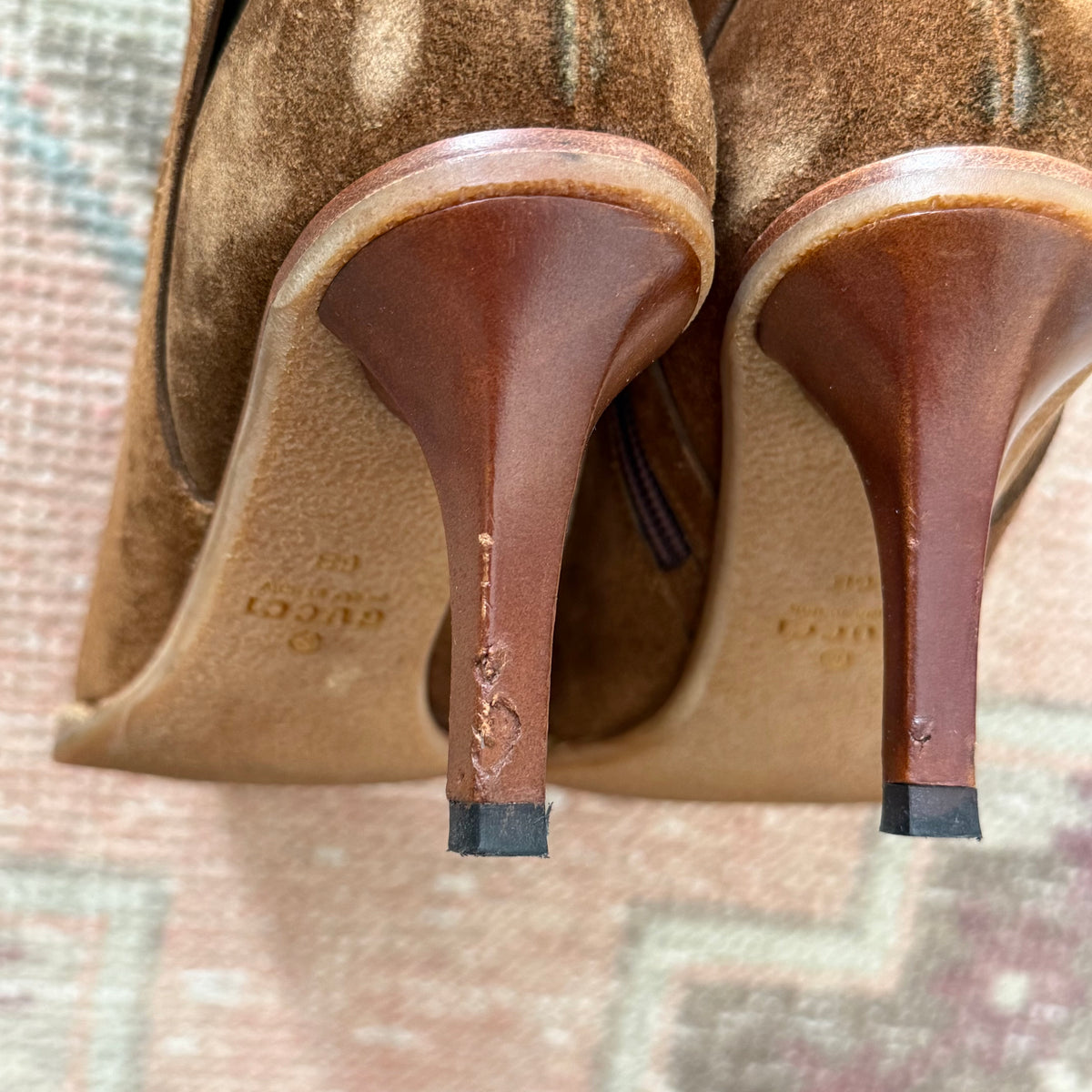 Tom Ford Gucci Tobacco Suede Buckle Boots - US 6