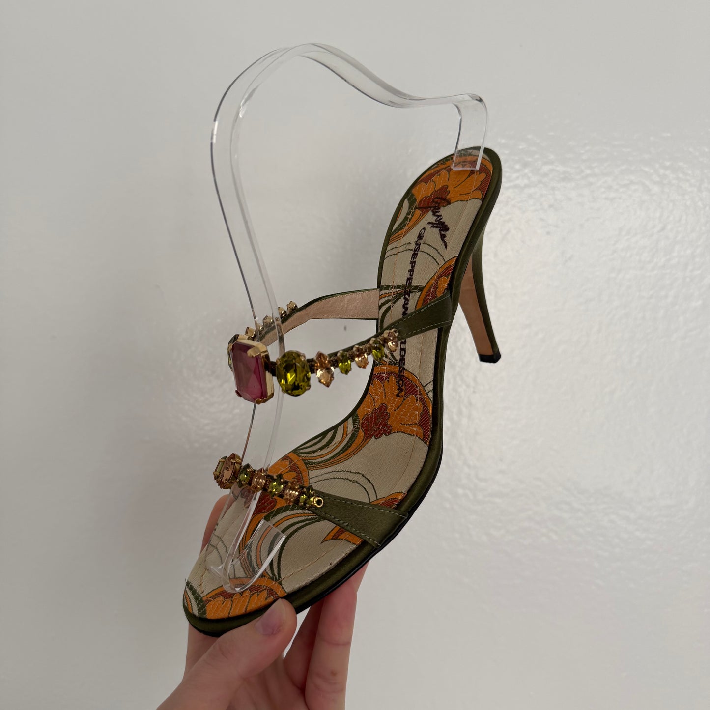 00s Giuseppe Zanotti Green Jeweled Sandals - US 8