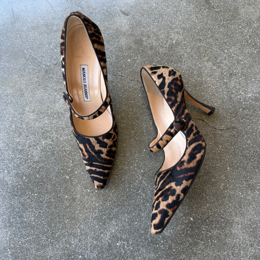 00s Manolo Blahnik Leopard Mary Janes - US 6.5
