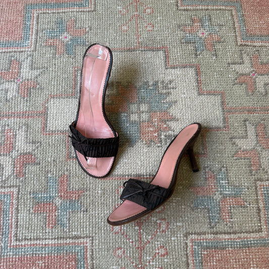 2001 Tom Ford Gucci Monogram Bow Mules - US 8