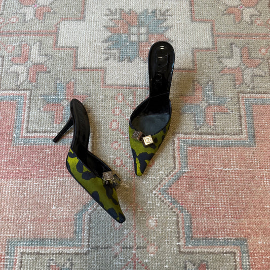F/W2004 Galliano Dior Green Leopard Gambler Mules - US 7.5