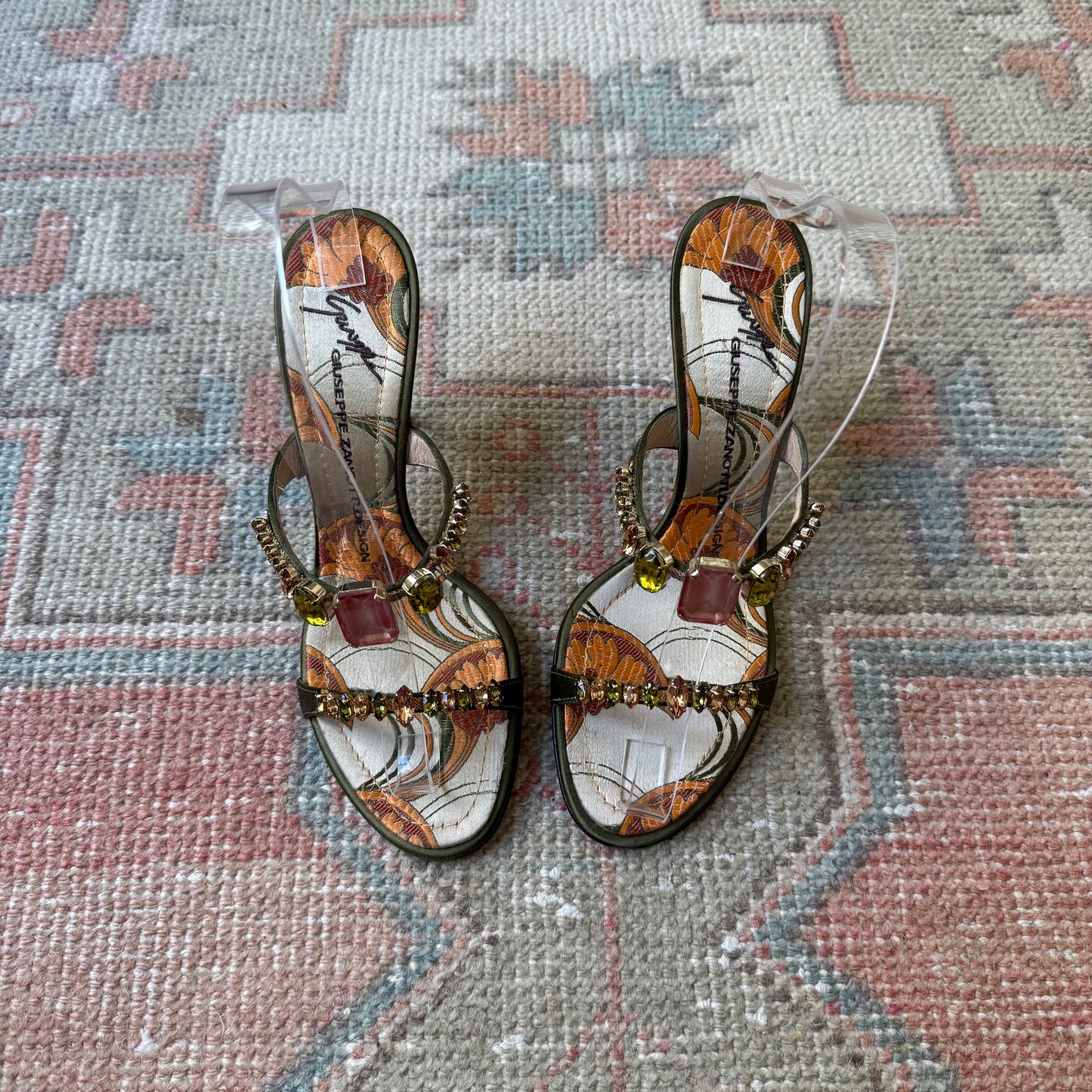 00s Giuseppe Zanotti Green Jeweled Sandals - US 6.5-7