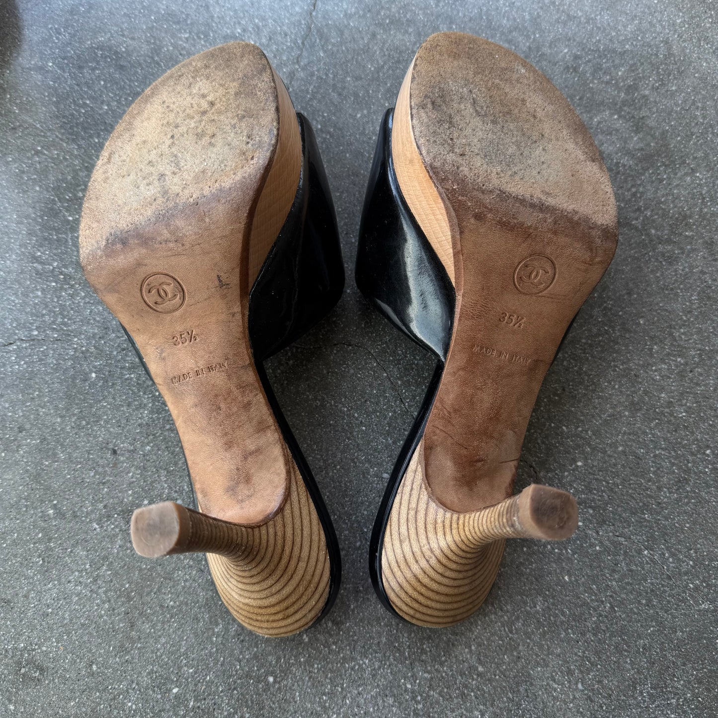 90s Chanel Patent Leather Buckle Platforms - US 5.5-6