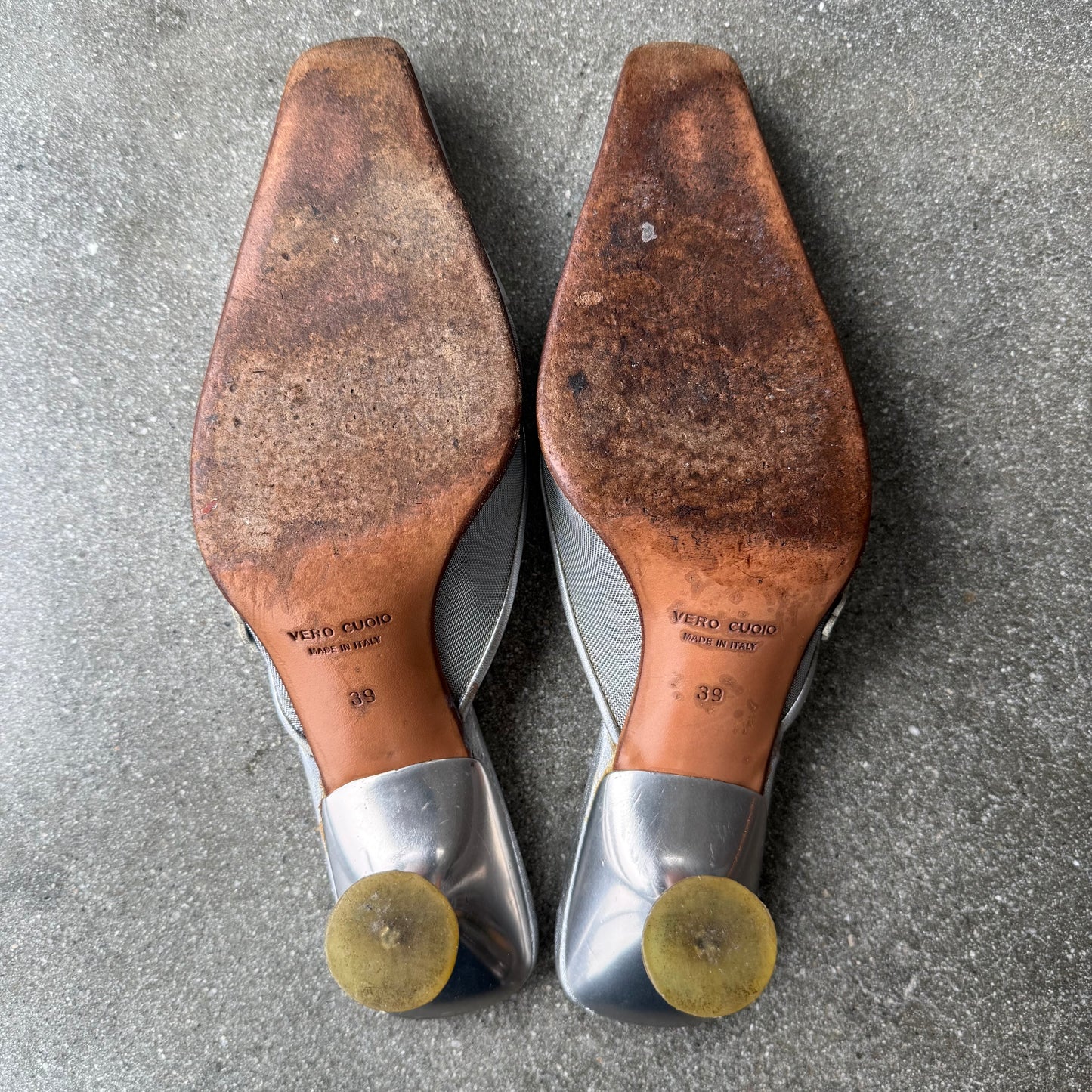 S/S1999 miu miu Silver Leather Floral Mules - US 8.5